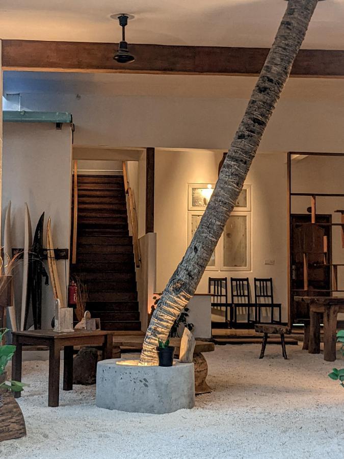 Dhoadhi Retreat Hotel Thulusdhoo Buitenkant foto